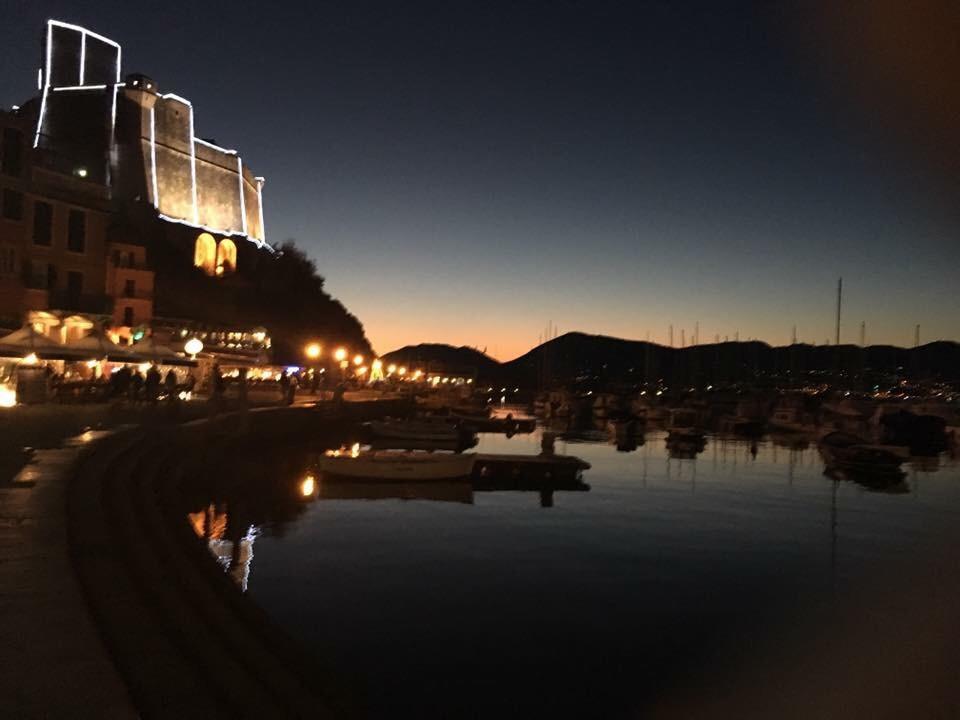 Affittacamere La Baia Di Lerici Exterior foto